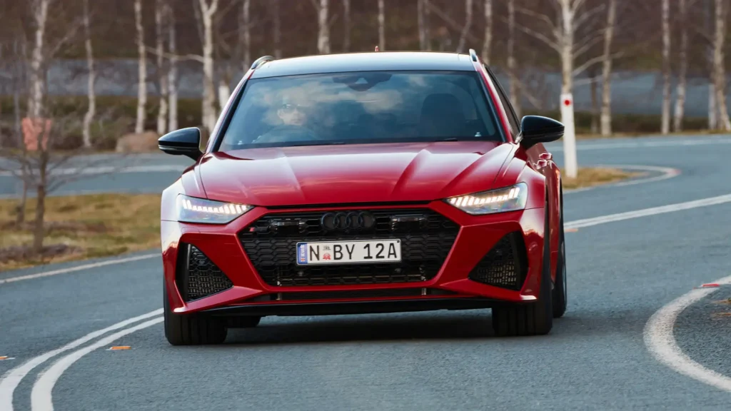 Kokie automobiliai priklausytų „Drive“ komandai iš pastarųjų 25 metų