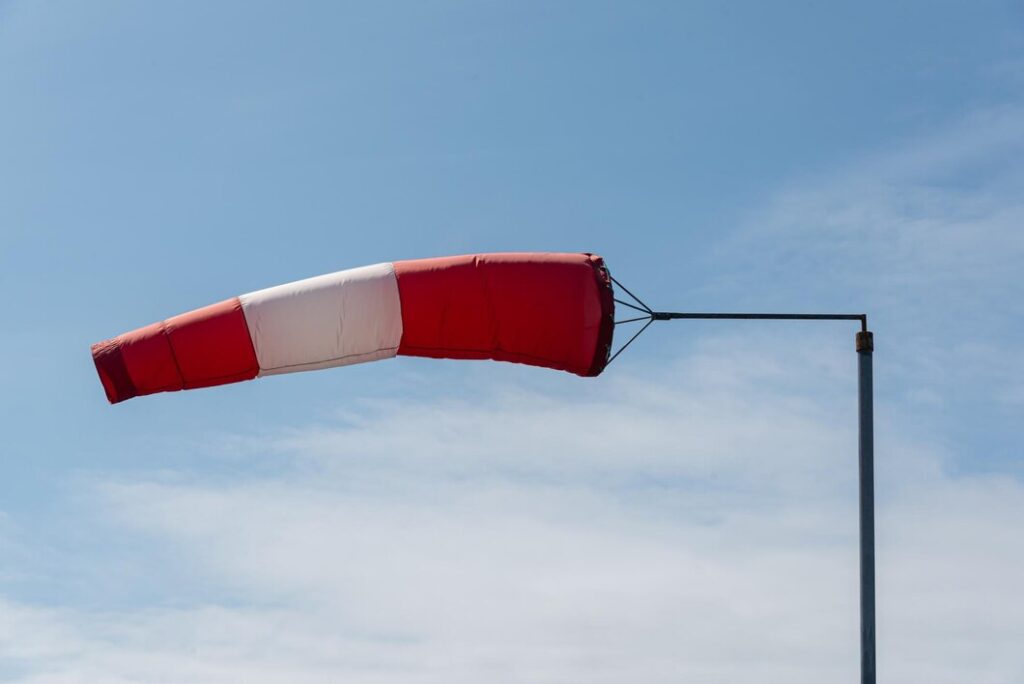 Kauno miesto savivaldybė Įspėjimas apie labai smarkų vėją