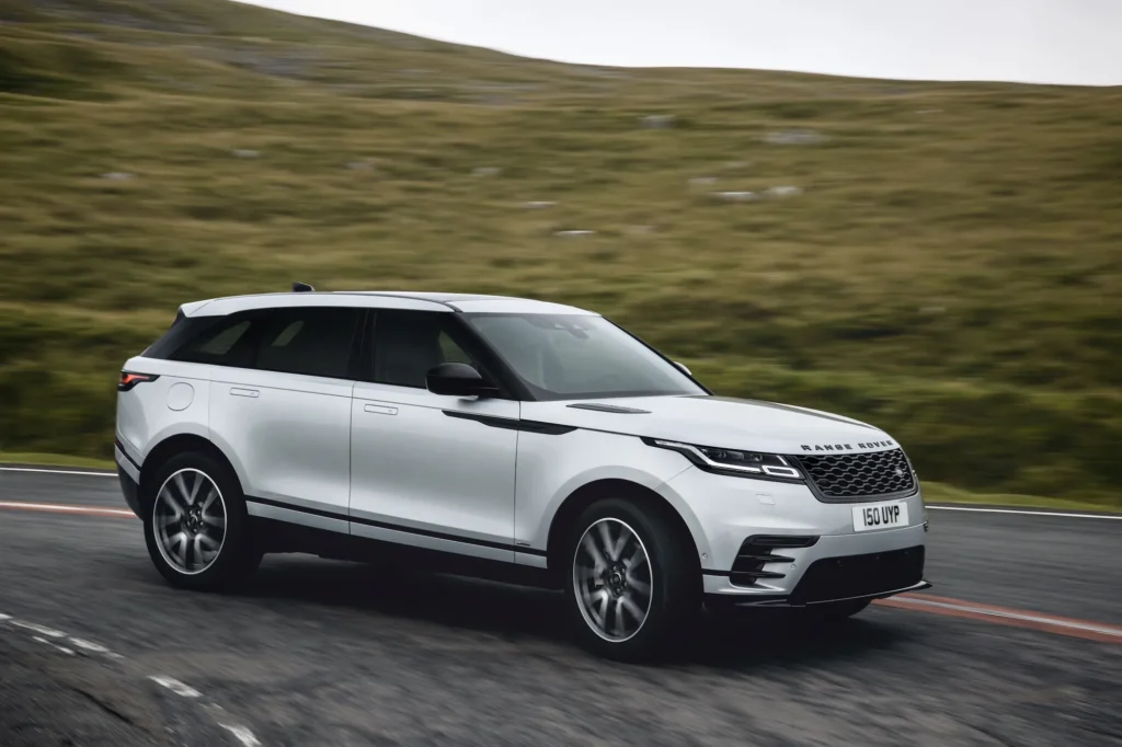 2025 „Land Rover Range Rover Velar“ apžvalga: kainos, specifikacijos ir