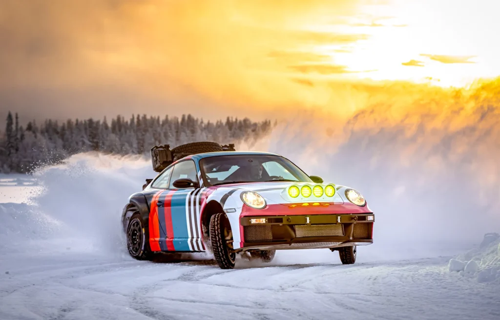 „Kalmar“ išplečia „Safari“ stiliaus „Porsche 911“ konversijas su RS-7